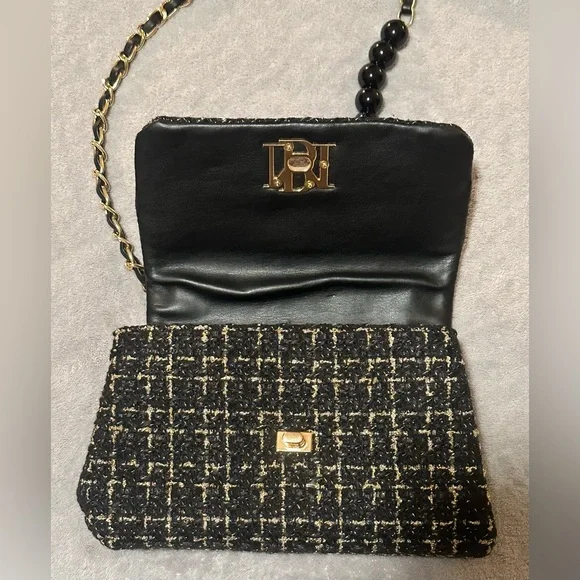 BADGLEY MISCHKA Textured Messenger Bag-Black (NWT)